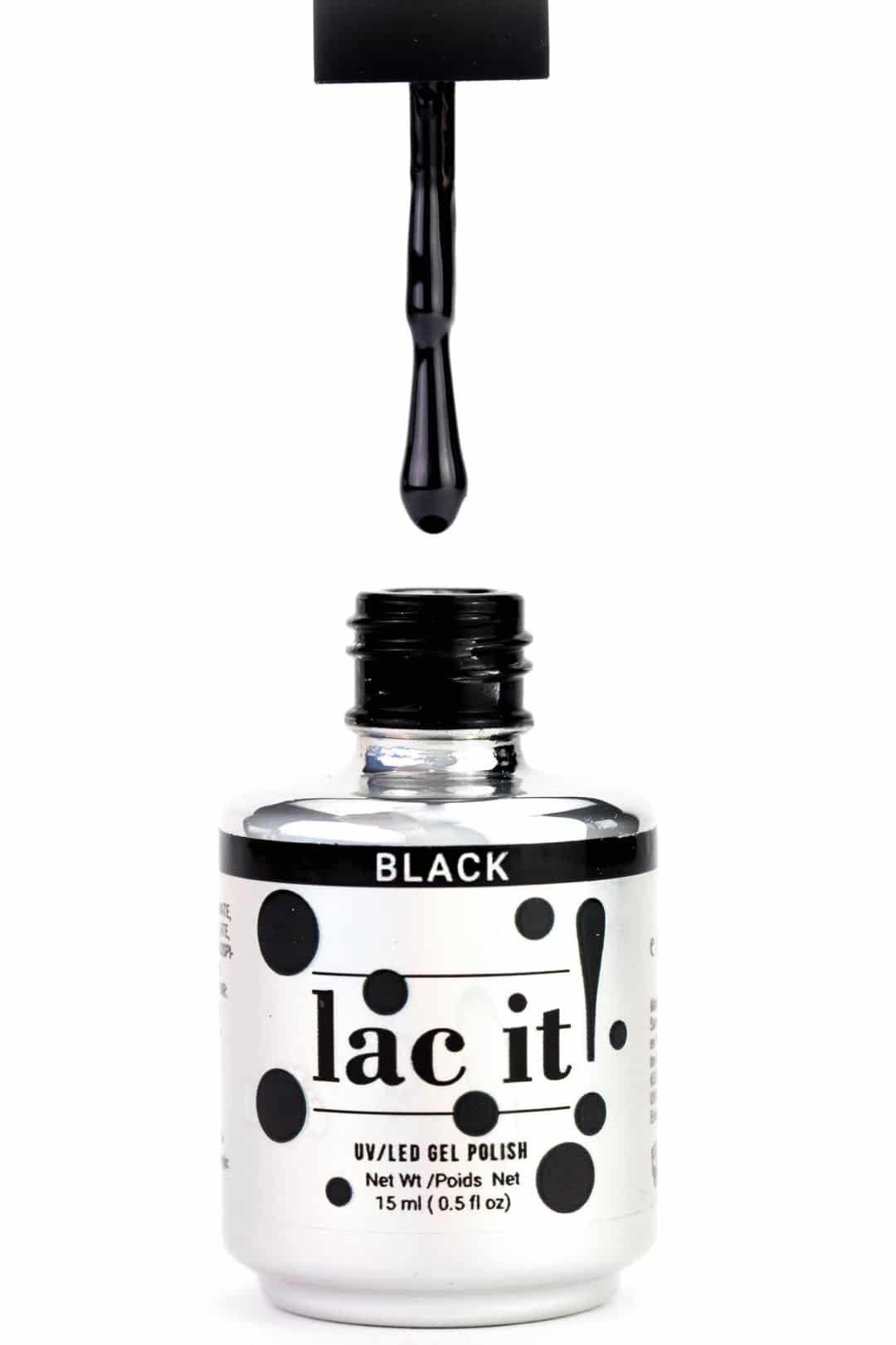 Ce vernis gel professionnel, disponible en plusieurs teintes tendances, s’applique facilement et assure une couleur intense sans écaillage jusqu’à 3 semaines. BLACK