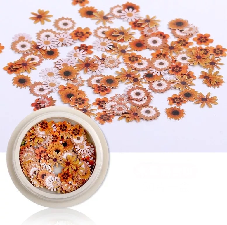 Décorations fines pour ongles – fleurs, papillons et cœurs pour nail art professionnel