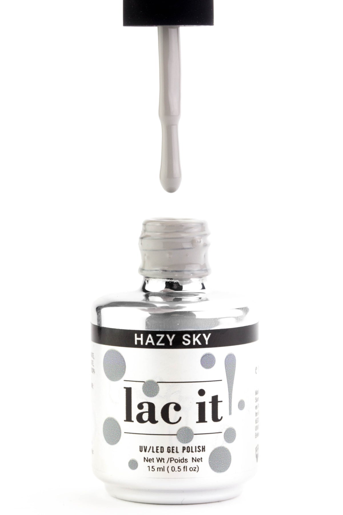 Ce vernis gel professionnel, disponible en plusieurs teintes tendances, s’applique facilement et assure une couleur intense sans écaillage jusqu’à 3 semaines. HAZY SKY