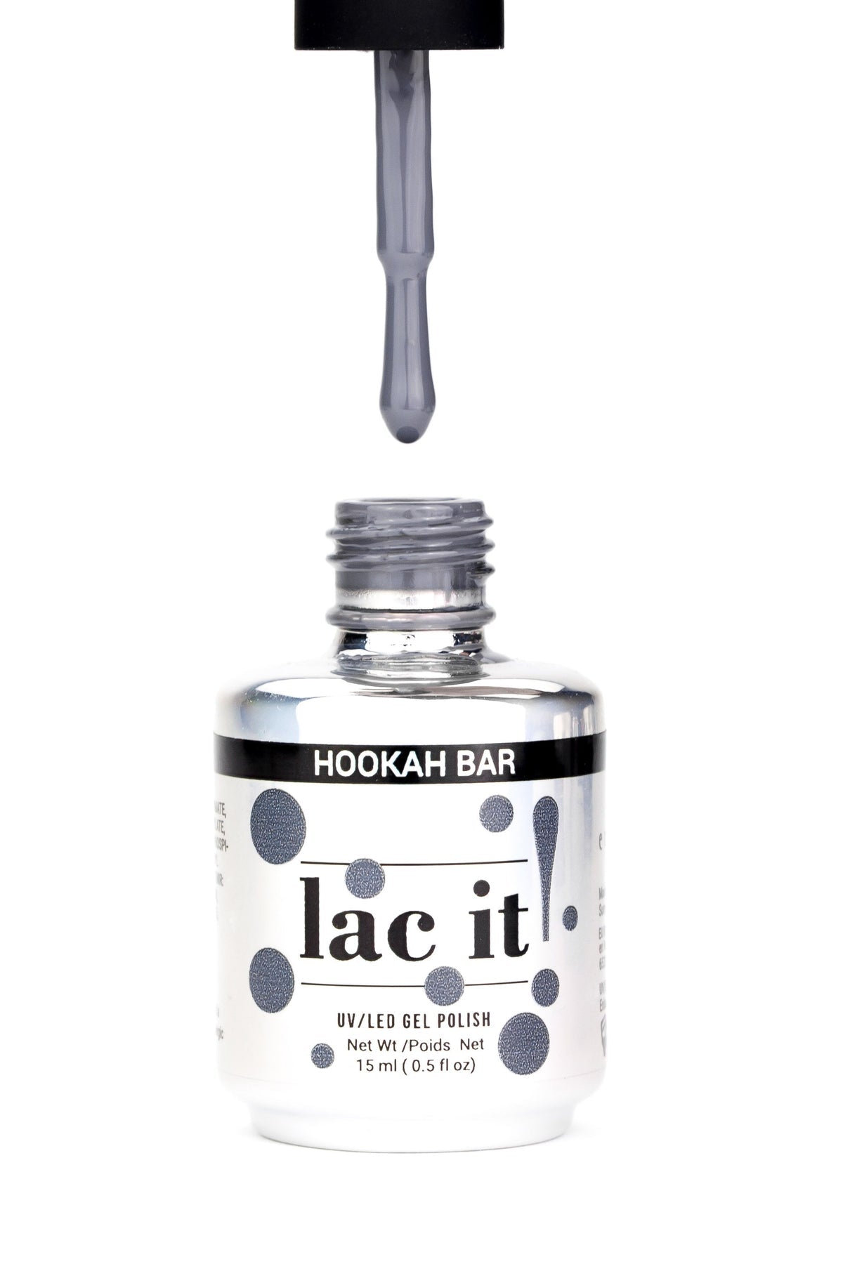 Ce vernis gel professionnel, disponible en plusieurs teintes tendances, s’applique facilement et assure une couleur intense sans écaillage jusqu’à 3 semaines. HOOKAH BAR