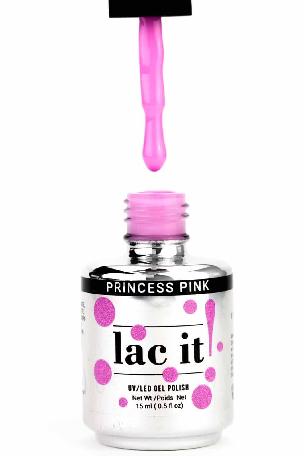 Ce vernis gel professionnel, disponible en plusieurs teintes tendances, s’applique facilement et assure une couleur intense sans écaillage jusqu’à 3 semaines. PRINCESS PINK