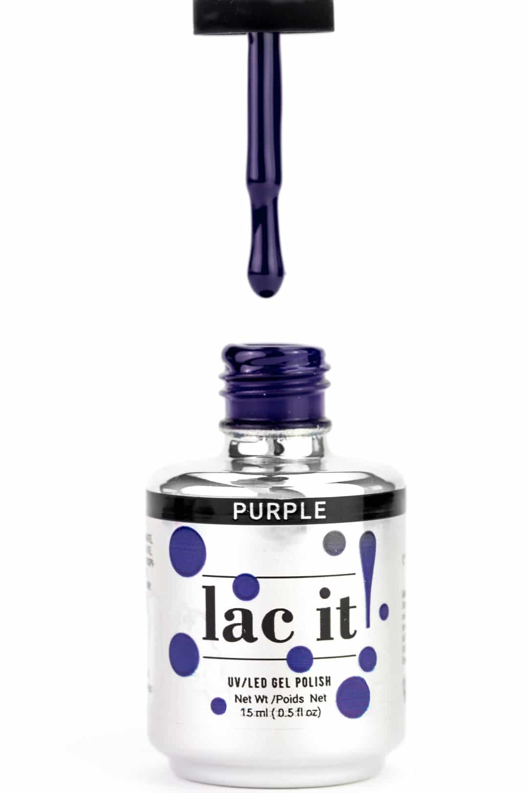 Ce vernis gel professionnel, disponible en plusieurs teintes tendances, s’applique facilement et assure une couleur intense sans écaillage jusqu’à 3 semaines. PURPLE