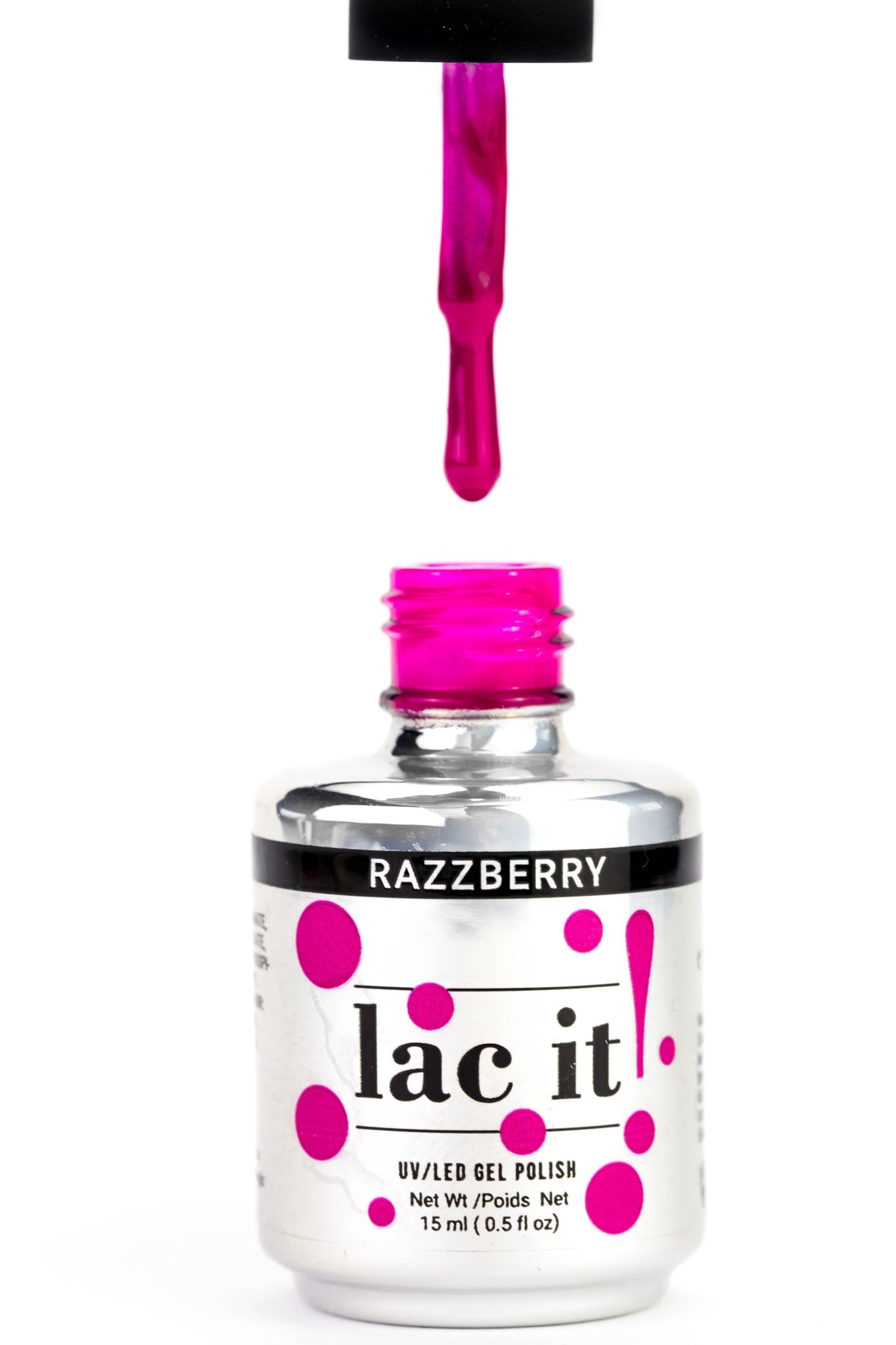 Ce vernis gel professionnel, disponible en plusieurs teintes tendances, s’applique facilement et assure une couleur intense sans écaillage jusqu’à 3 semaines. RAZZBERRY