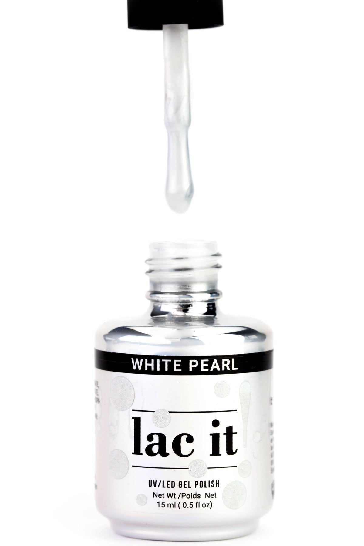 Ce vernis gel professionnel, disponible en plusieurs teintes tendances, s’applique facilement et assure une couleur intense sans écaillage jusqu’à 3 semaines. WHITE PEARL